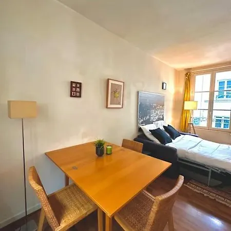 Apartment Cozy 1br In The Heart Of