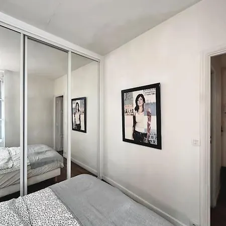 Apartment Cozy 1br In The Heart Of Paris