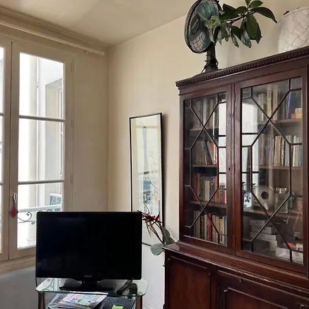 Apartment Cozy 1br In The Heart Of